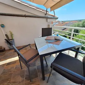 https://pakua-apartments.in-istria.net